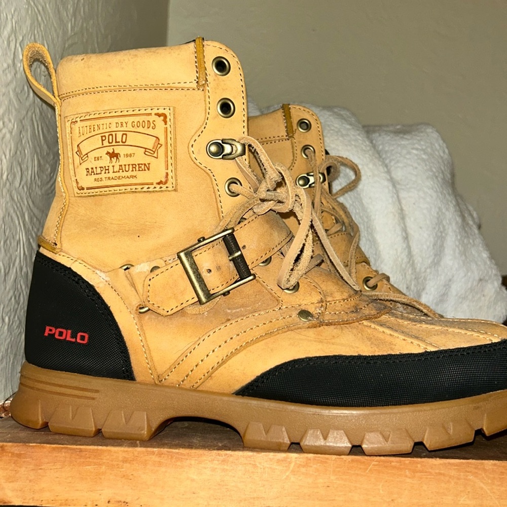 Polo boots
